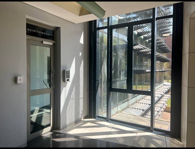 102M² OFFICE TO LET IN MELROSE ARCH